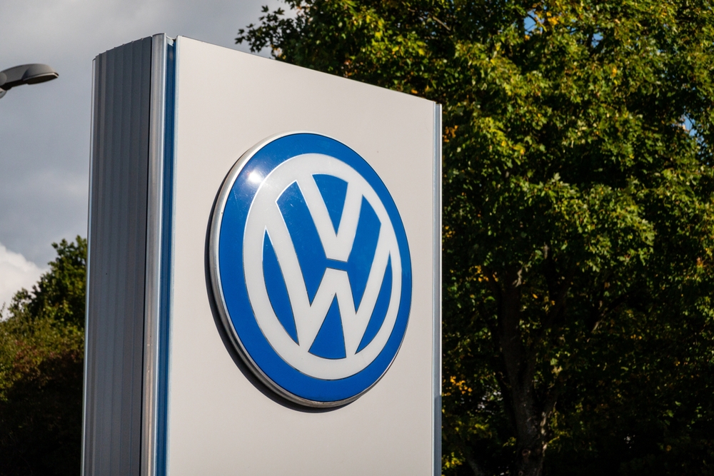 Volkswagen Airbag Recall Impacts Nearly 115,000 Beetles and Passats